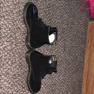 Still selling, if anyone is interested! Size 8